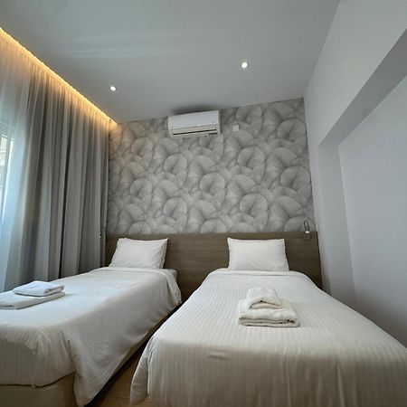 Topikos Apartments 아이아 나파 외부 사진